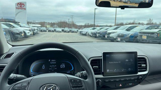 2026 Hyundai VENUE SEL