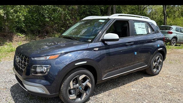 Preowned 2026 Hyundai VENUE SEL for Sale