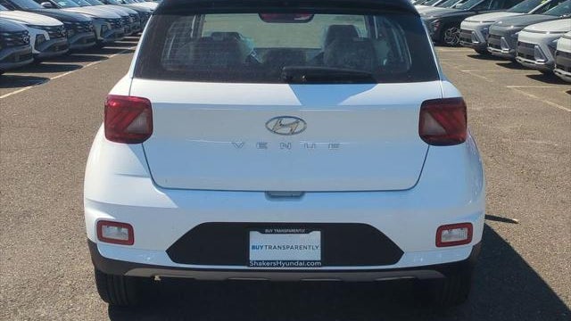 2026 Hyundai VENUE SEL