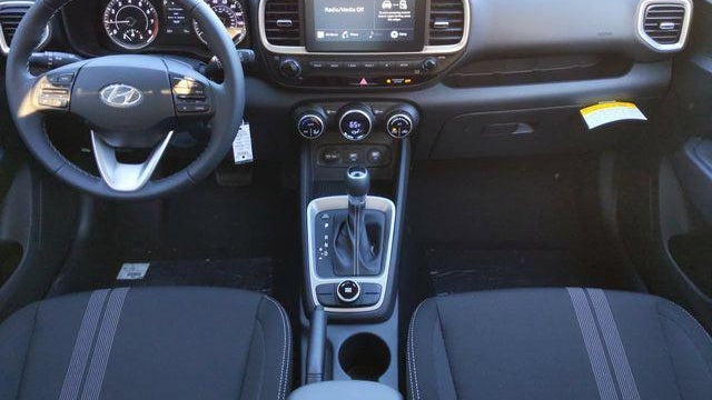 2021 Hyundai VENUE SEL