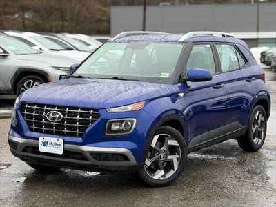 Photo of a 2023 Hyundai Venue SEL 4DR Crossover for sale