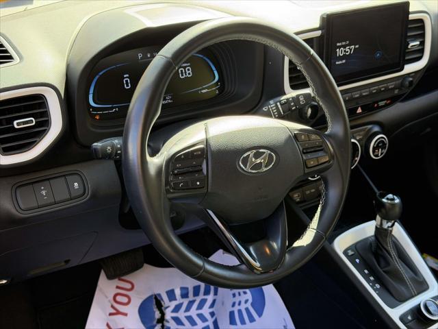 2023 Hyundai Venue - $16,938