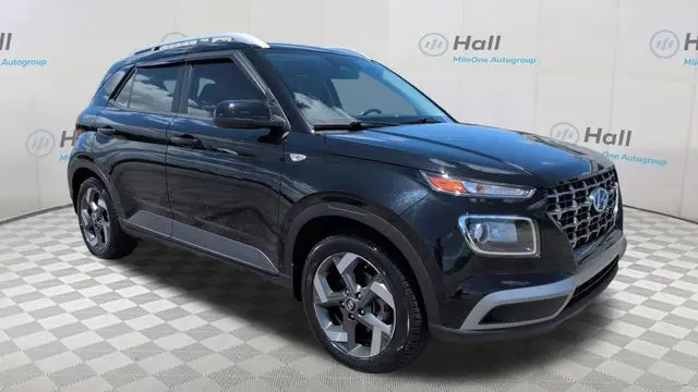 2023 Hyundai VENUE SEL