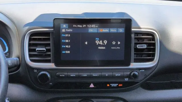 2023 Hyundai VENUE SEL