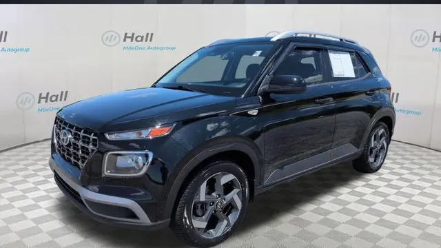 Preowned 2023 Hyundai VENUE SEL for Sale