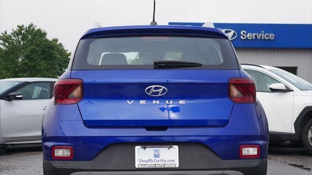 2023 Hyundai VENUE Limited