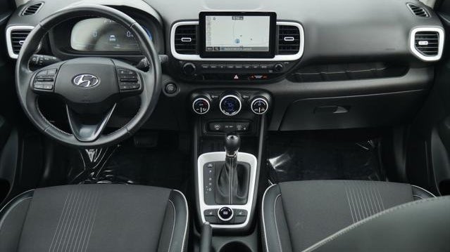 2023 Hyundai VENUE Limited