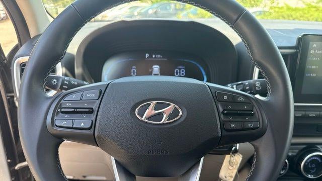 2023 Hyundai VENUE SEL