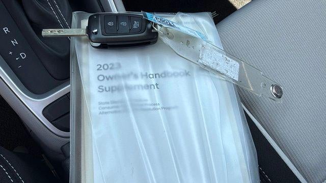 2023 Hyundai VENUE SEL