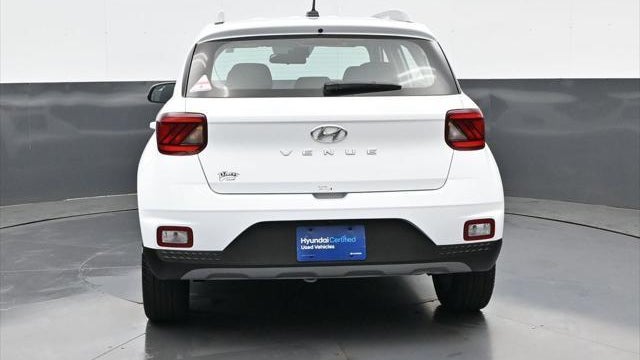 2024 Hyundai VENUE SEL