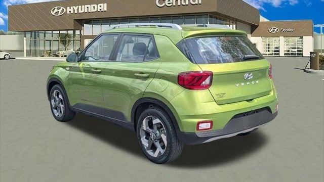 2024 Hyundai VENUE SEL