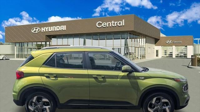 2024 Hyundai VENUE SEL