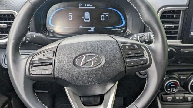 2024 Hyundai VENUE SEL