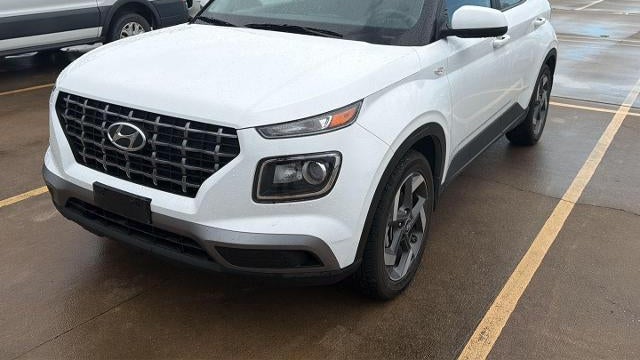 2024 Hyundai VENUE SEL