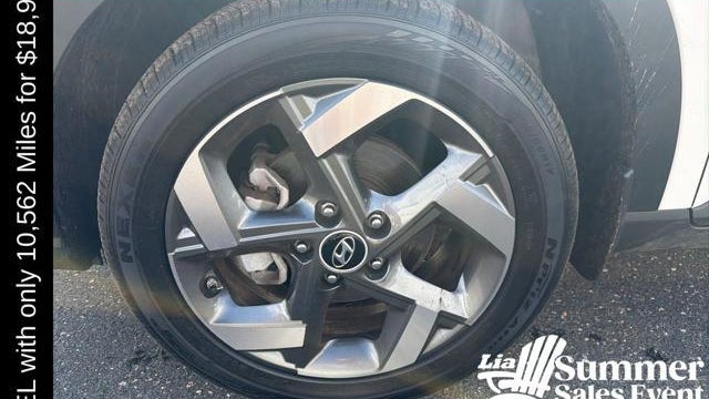 2024 Hyundai VENUE SEL