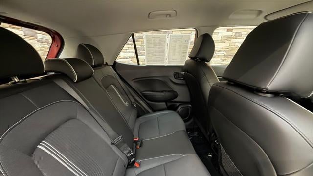 2024 Hyundai VENUE Limited
