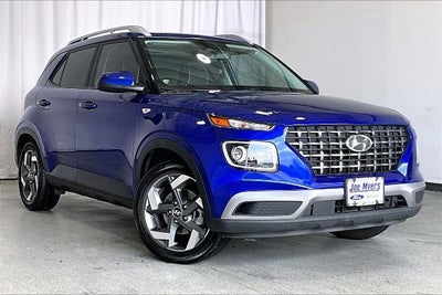 Photo of a 2025 Hyundai Venue Limited 4DR Crossover for sale