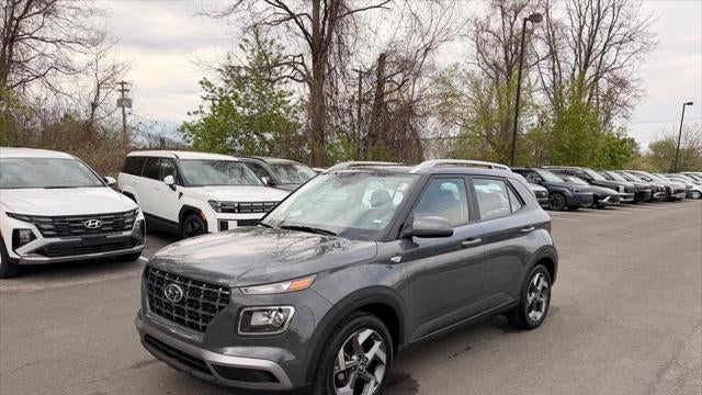 2025 Hyundai VENUE SEL