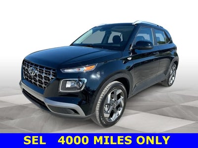 Photo of a 2025 Hyundai Venue SEL 4DR Crossover for sale
