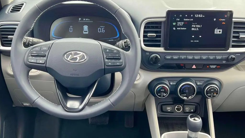 2025 Hyundai VENUE Limited