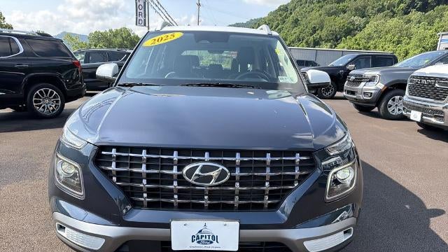 2025 Hyundai VENUE SEL