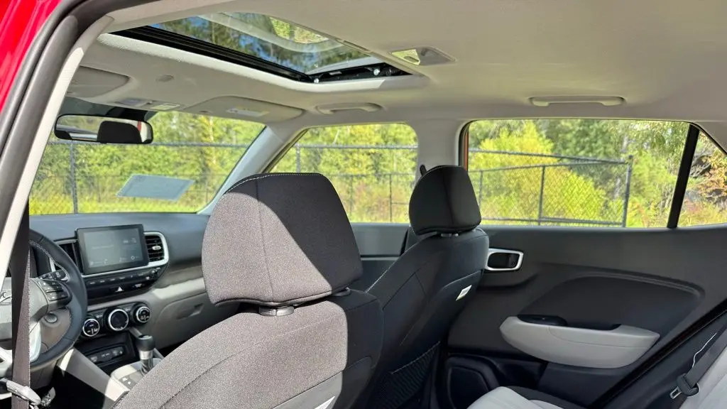 2026 Hyundai VENUE SEL