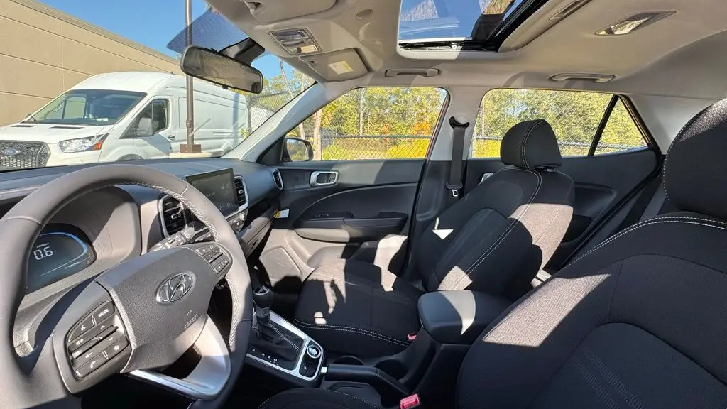 2026 Hyundai VENUE SEL
