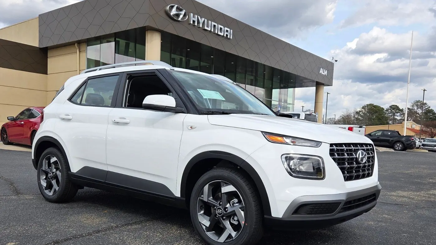 Preowned 2026 Hyundai VENUE SEL for Sale