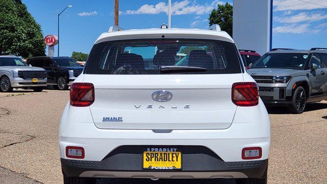 2026 Hyundai VENUE SEL