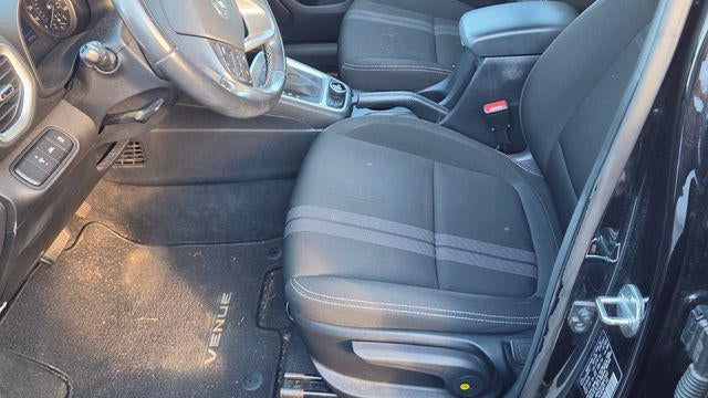 2021 Hyundai VENUE SEL