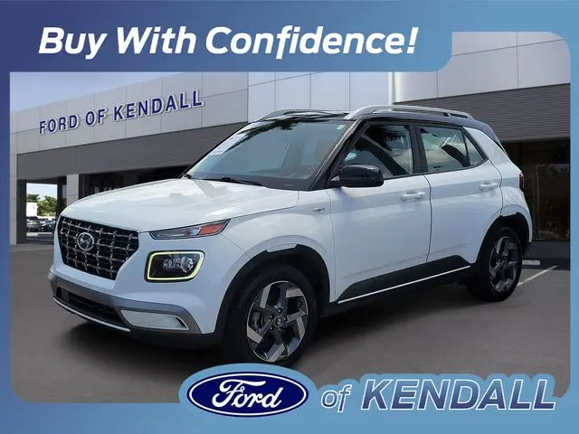 2022 Hyundai Venue - $17,990