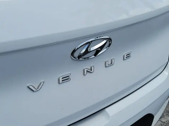 2022 Hyundai Venue - $17,990