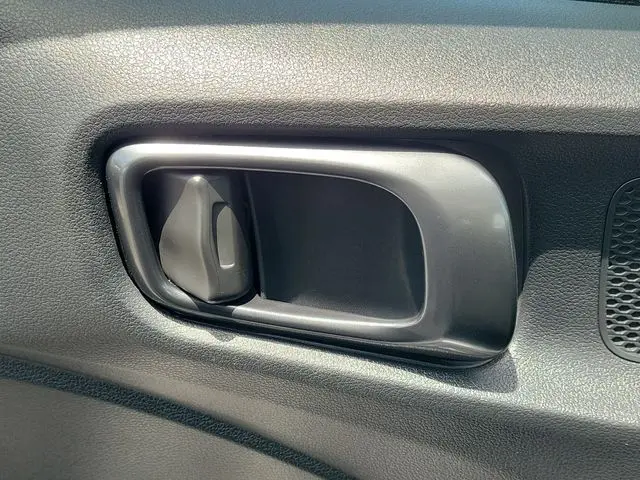 2022 Hyundai Venue - $17,990