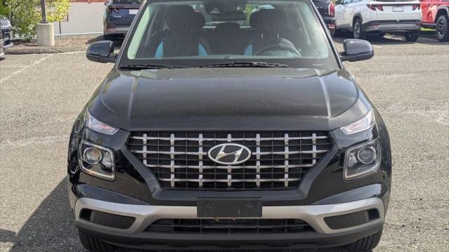 2022 Hyundai VENUE SEL