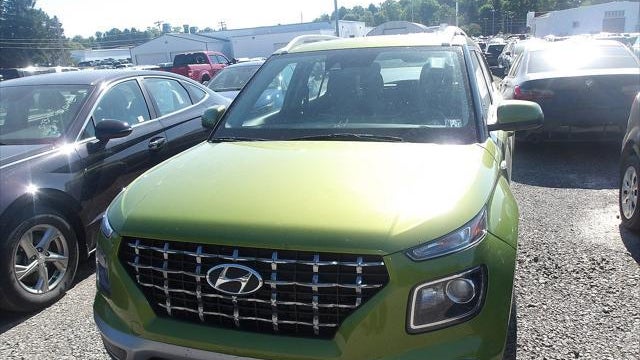Preowned 2022 Hyundai VENUE SEL for Sale