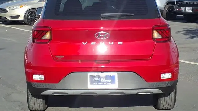2022 Hyundai VENUE SEL