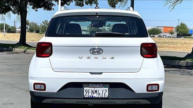 2023 Hyundai VENUE SEL