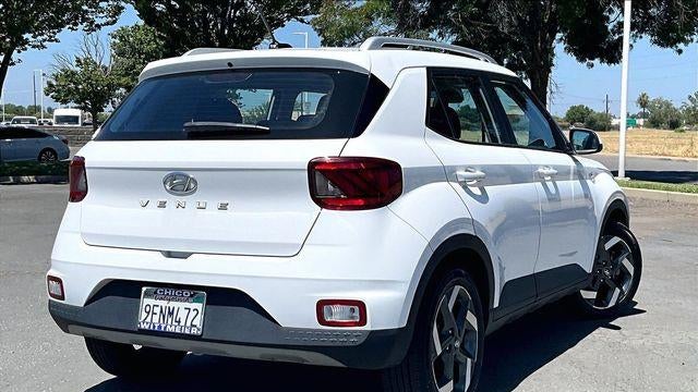 2023 Hyundai VENUE SEL