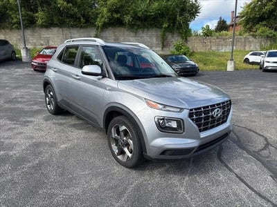 2023 Hyundai Venue SEL 4DR Crossover