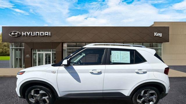 2023 Hyundai VENUE SEL