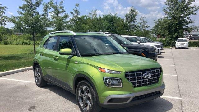 2023 Hyundai VENUE SEL
