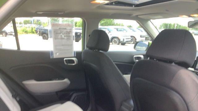 2023 Hyundai VENUE SEL