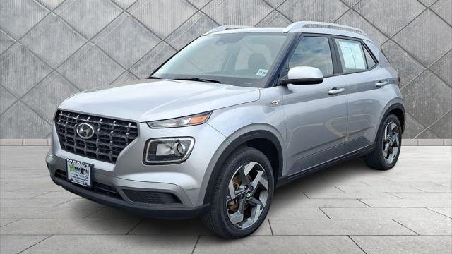 2024 Hyundai VENUE SEL
