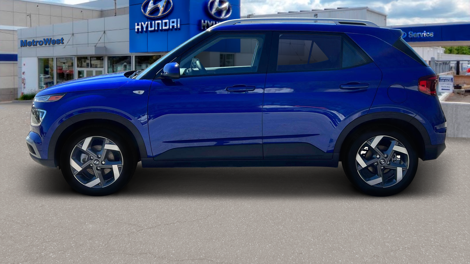 2024 Hyundai VENUE SEL