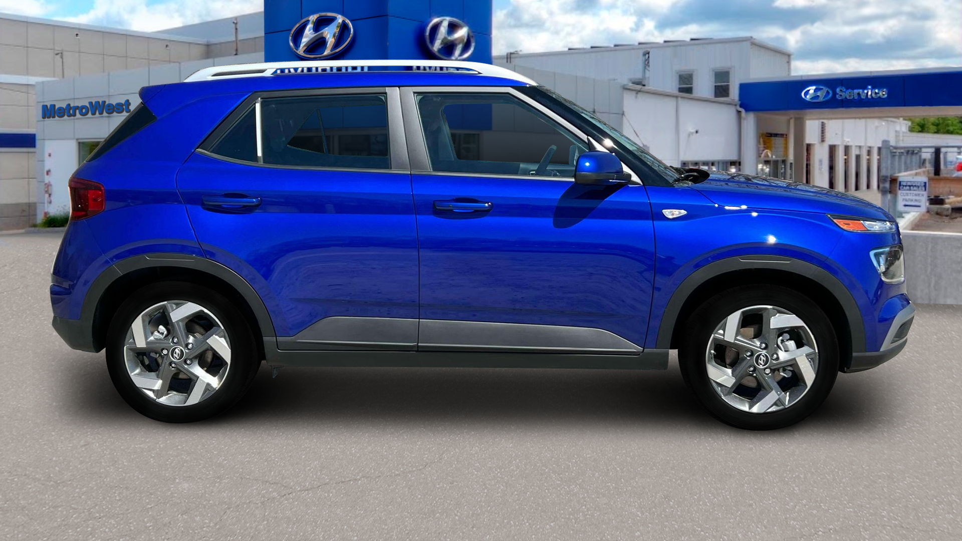 2024 Hyundai VENUE SEL