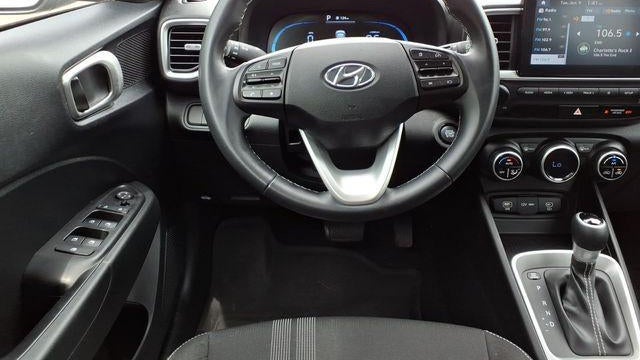 2024 Hyundai VENUE SEL