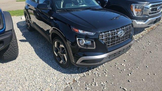 2024 Hyundai VENUE SEL