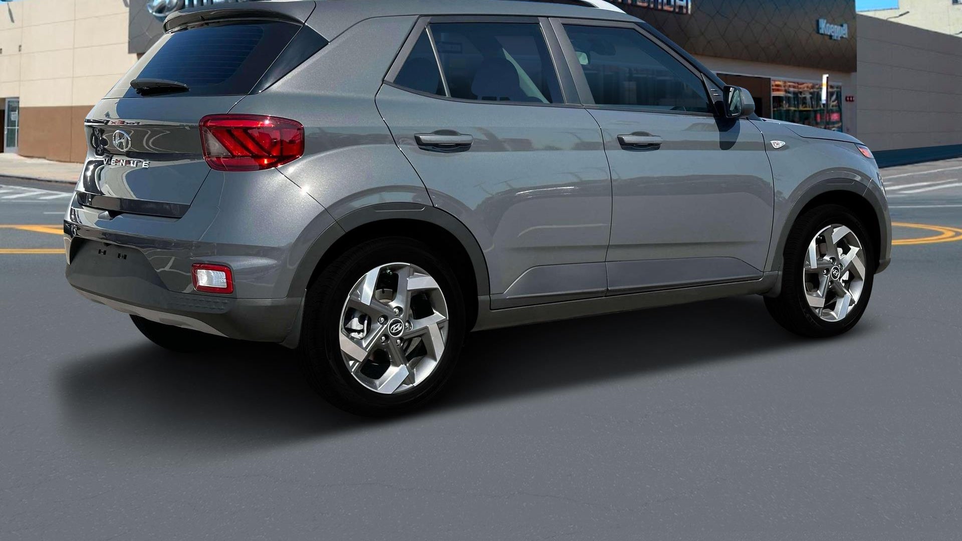 2024 Hyundai VENUE SEL