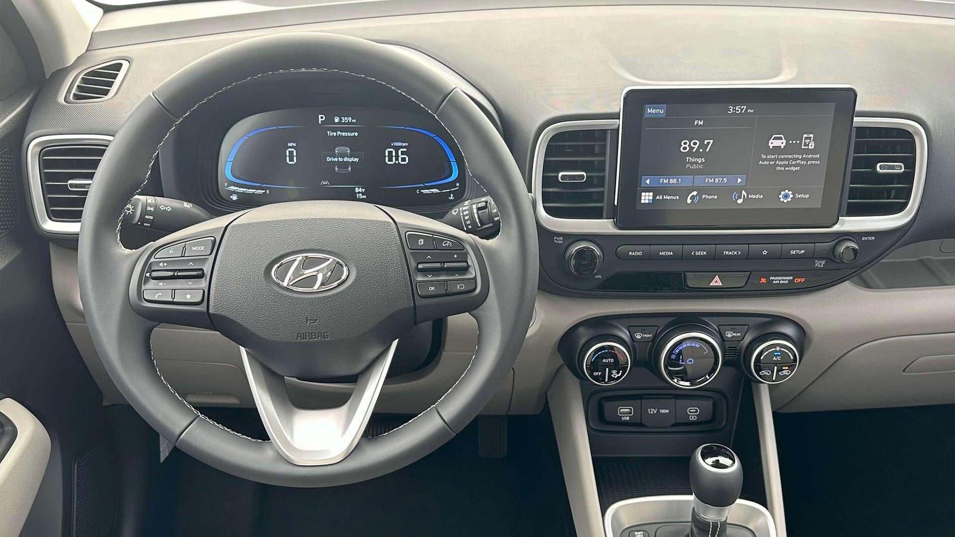 2024 Hyundai VENUE SEL