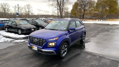 2024 Hyundai Venue SEL 4DR Crossover